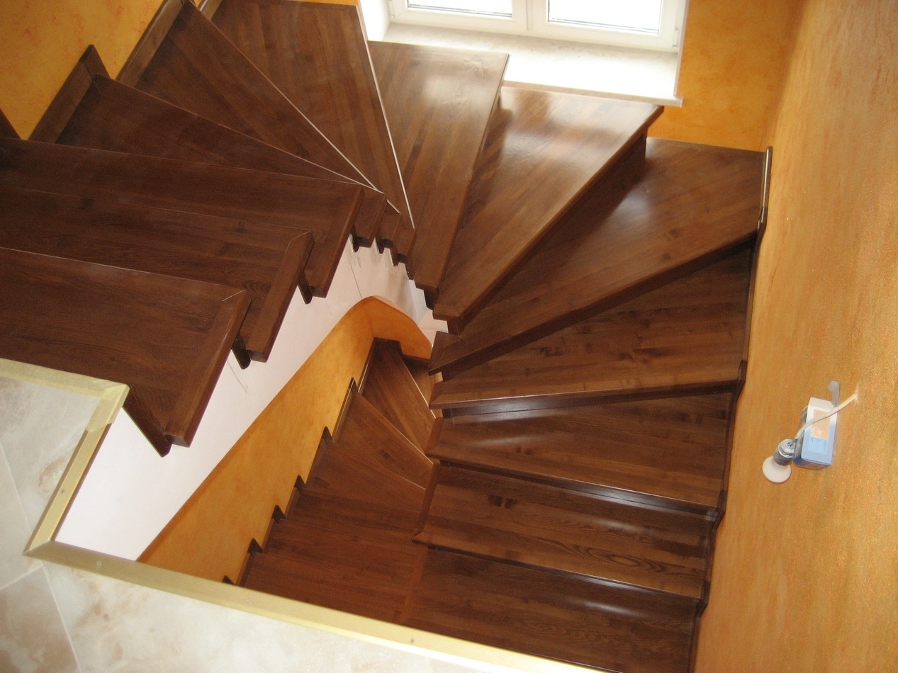 деревянные ступени для лестниц